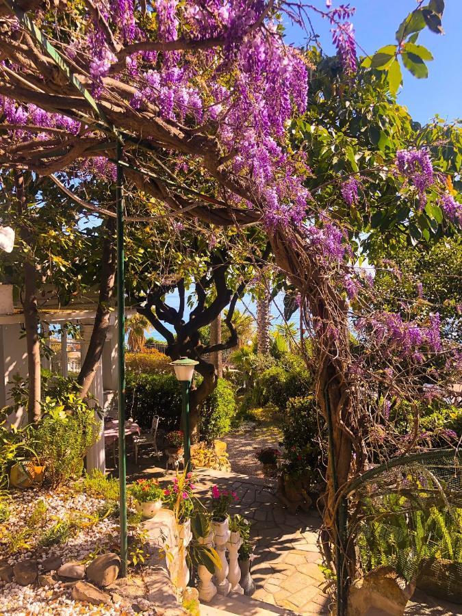 Hotel Villa La Brise Sanremo Exterior photo